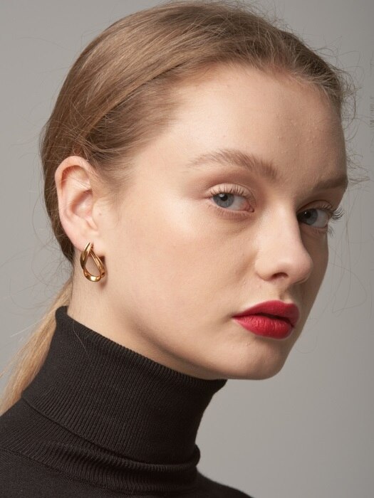 minimal 09 earring