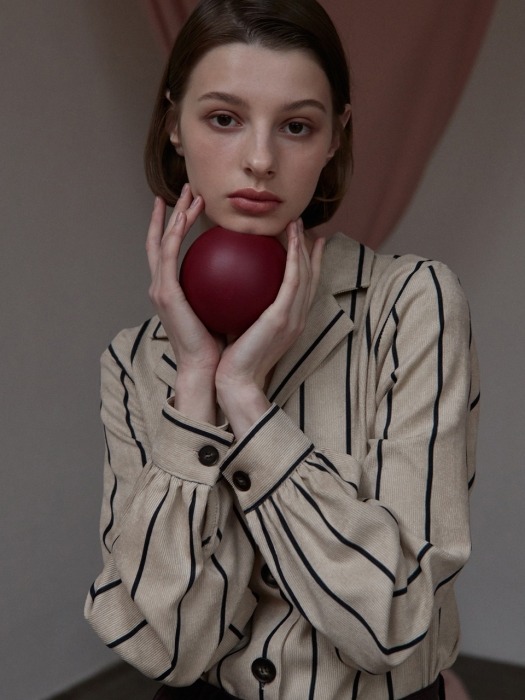 [By Joorti] J354 striped corduroy blouse (beige)