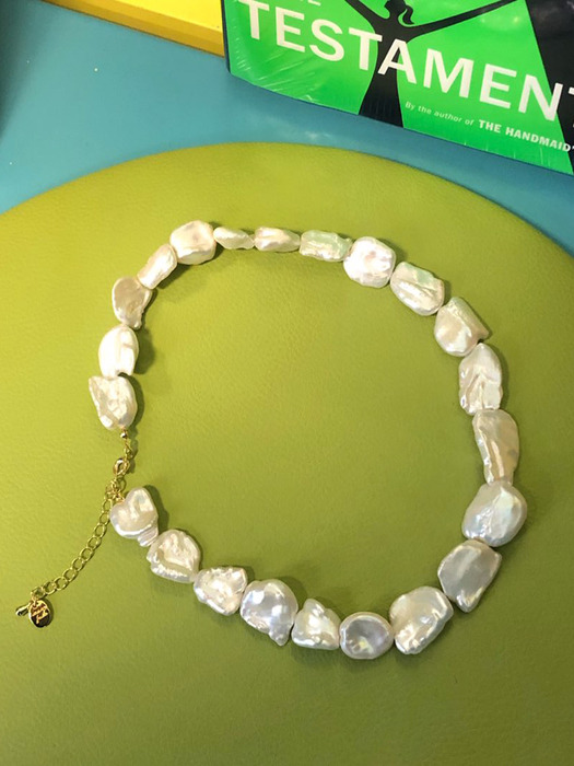 cloud pearl necklace