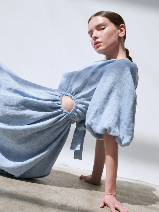 Drew Cutout Midi Dress (Bleu Breeze)