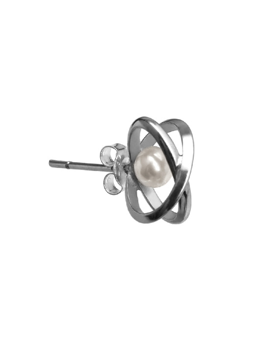 ETERNAL pearl earring (WHITE) -Single piece-