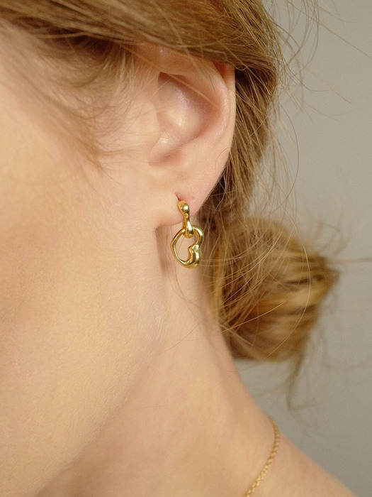 amour `drop` earring