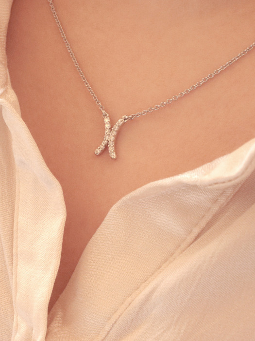 Curve XX Necklace