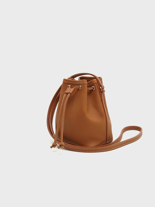 mini bucket bag / camel