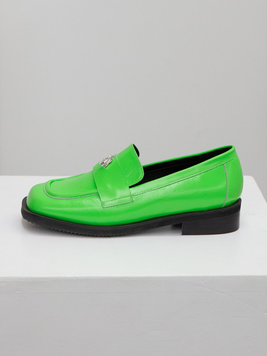 FLO PENNY LOAFERS 플로페니로퍼 23S06GN