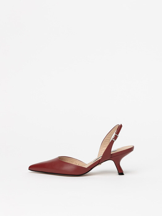 Coppia Slingback Pumps in Ruby Brown