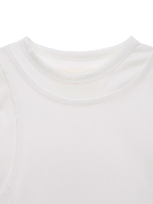LAYERED DETAIL TOP IN WHITE