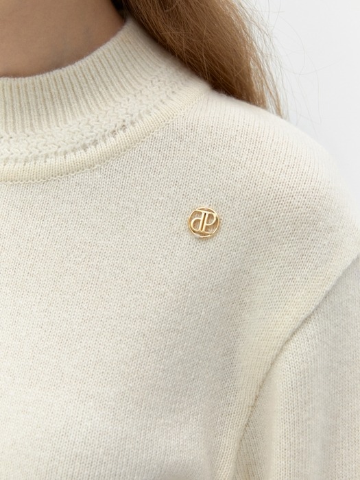 charming pullover - ivory