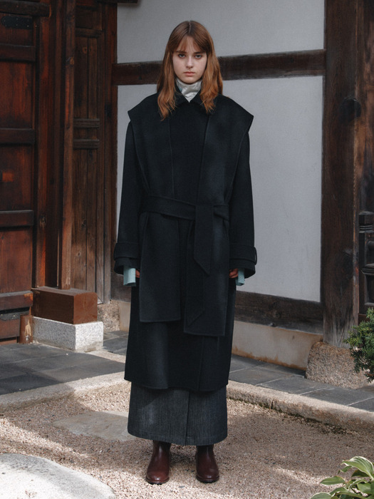 [리퍼브]MANIERE Cashmere Blend Handmade Coat with Muffler_Black