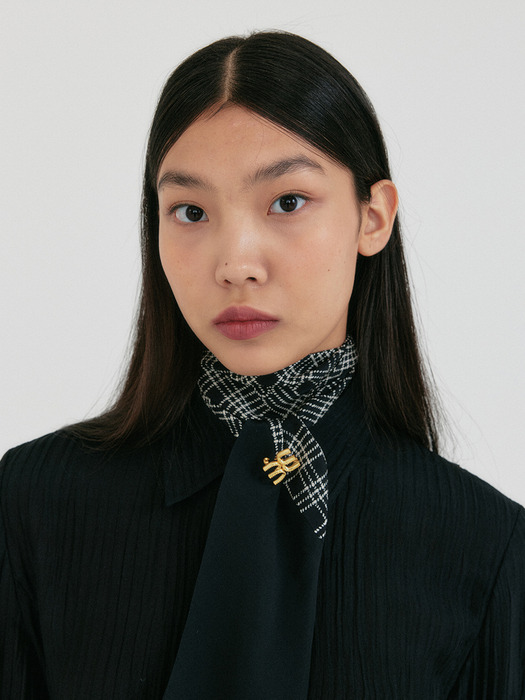 ZUIE Check Pattern Silk Scarf - Black/Ivory