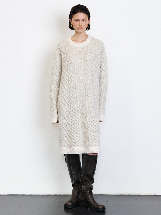 MERINO WOOL BLENDED HAIRY KNIT DRESS [IVORY][BLACK]