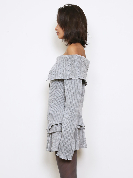 CHUNKY CABLE OFF-SHOULDER SWEATER, GREY