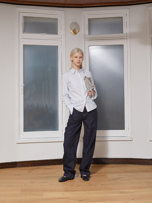 STITCH POINT CRINKLE DENIM PANTS IN DARK NAVY - Image 2