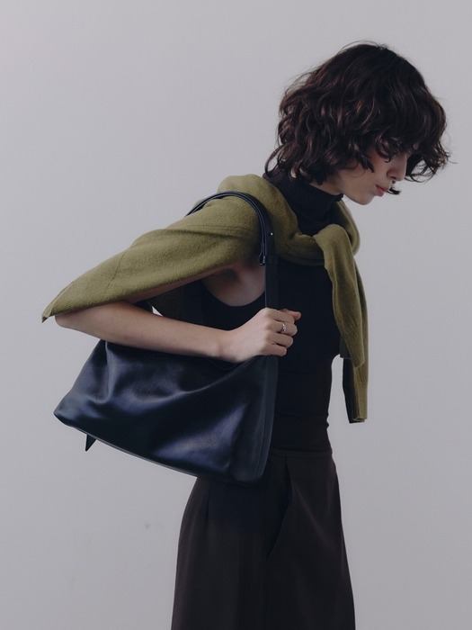 WRITTEN BAG_BLACK
