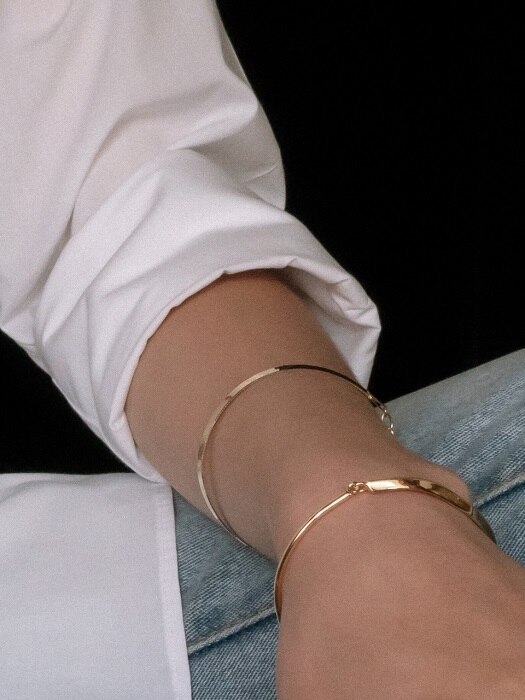 angled bracelet