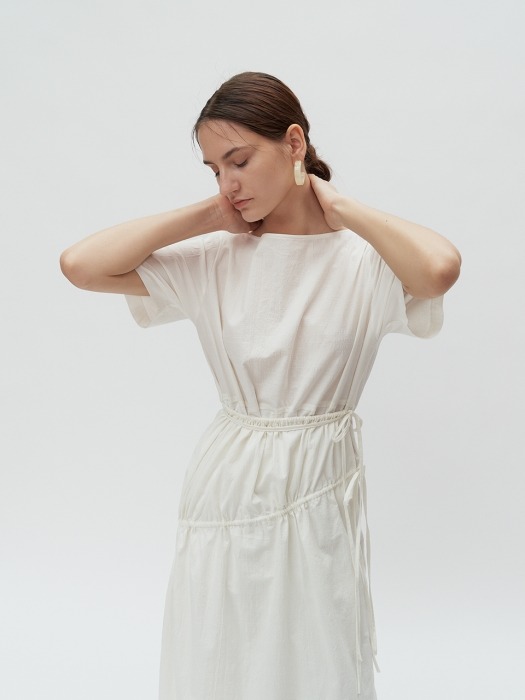 SHIRRING WRAP DRESS (white) 