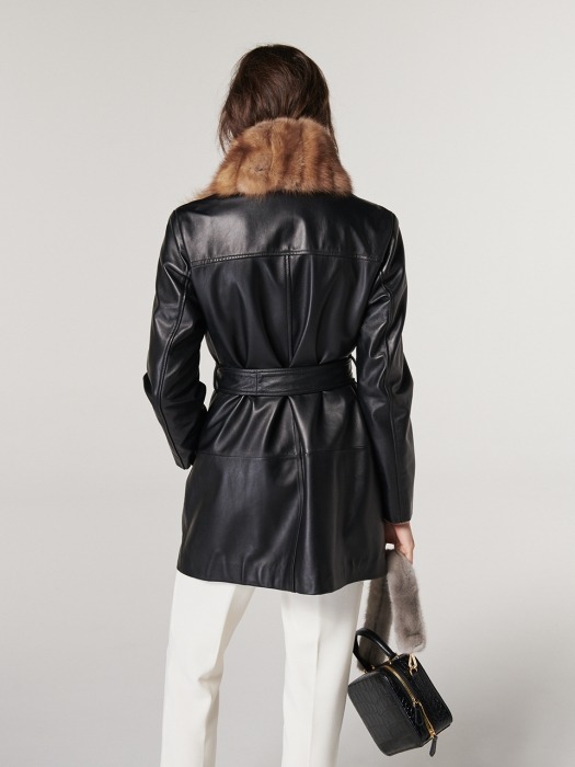 LAMBSKIN DOUBLE-BREASTED LEATHER COAT. BLACK