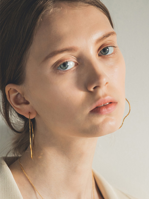[Stella collection] Helena gran fiore hoop earring