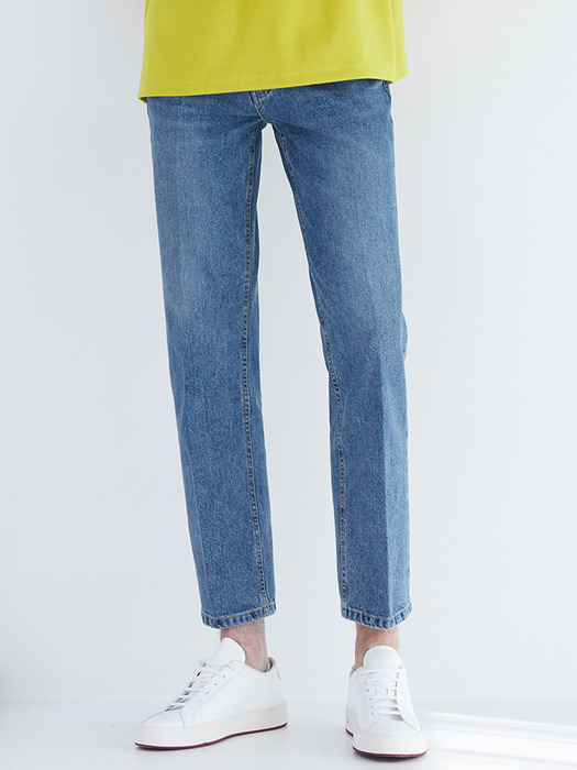SUNNY WASHING TAPERED JEANS [MIDDLE BLUE]