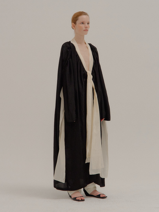 PERFUME Belted Long Robe Dress Black