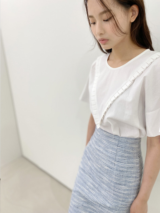 LINEN PLEATED TOP