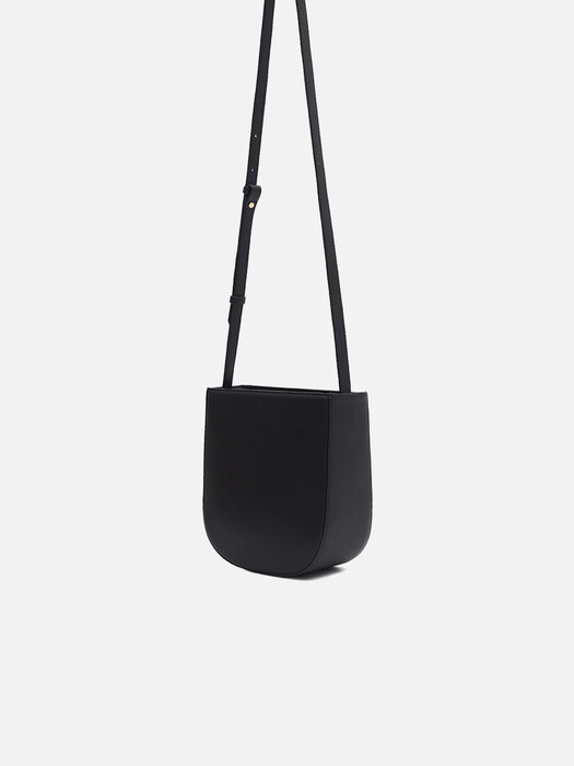 Uline medium crossbody bag Black