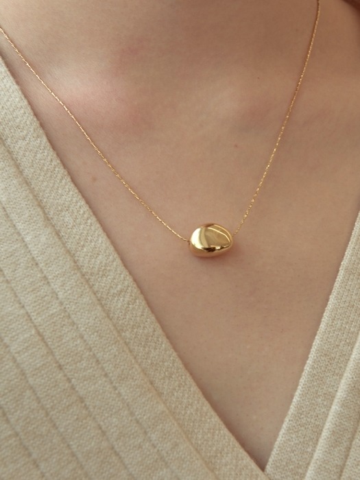 stone pendant necklace-gold