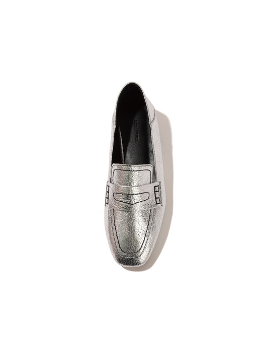 Stitch penny loafer / crack silver