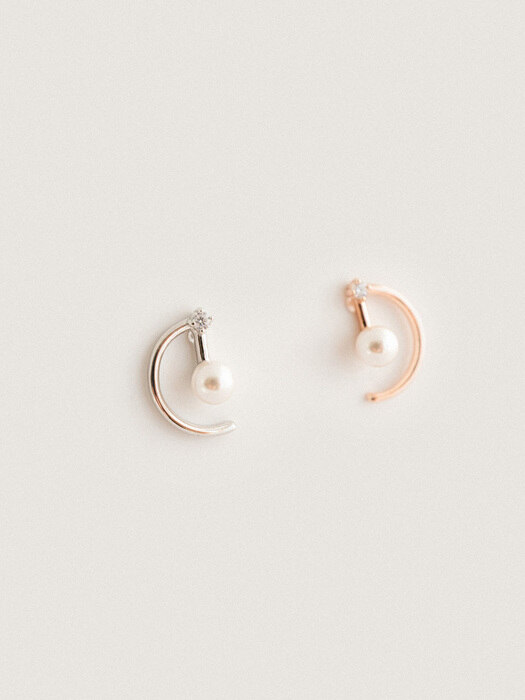 pearl earrings 002 _ 2colors