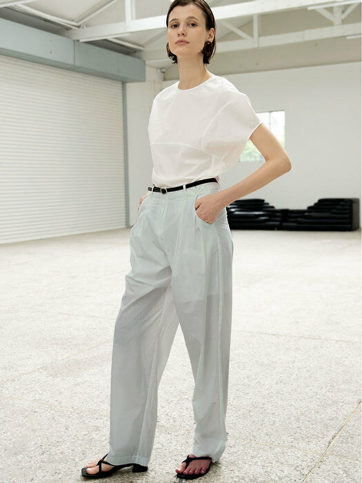 Collin air-nylon slacks pants