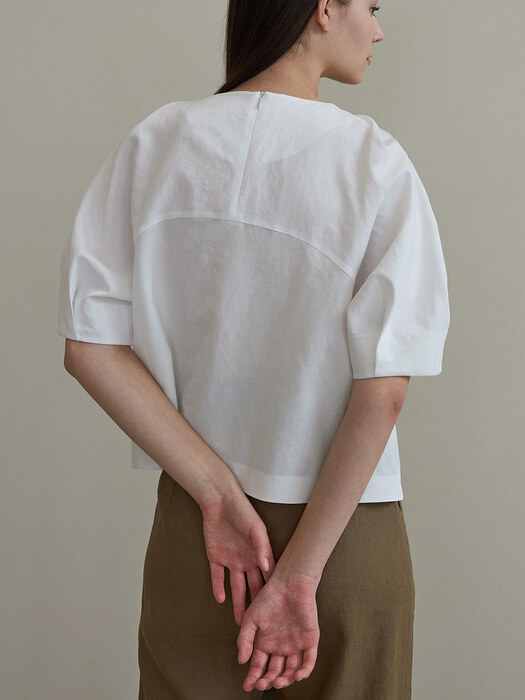 Volume linen sleeve blouse (white)
