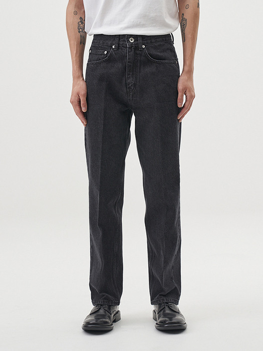 EE-S007 STRAIGHT DENIM (Black)