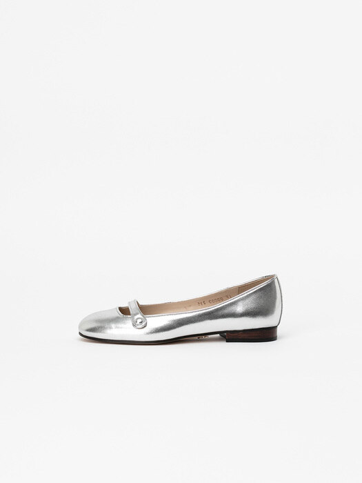 Annette Maryjane Flat Shoes in Champagne Silver