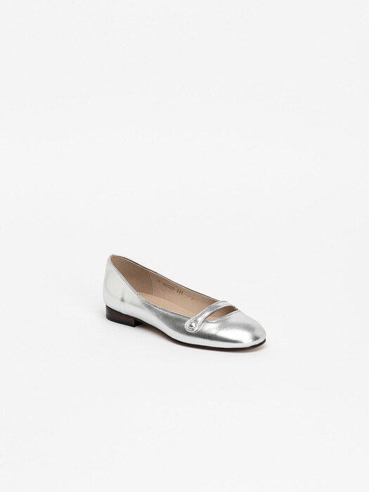 Annette Maryjane Flat Shoes in Champagne Silver