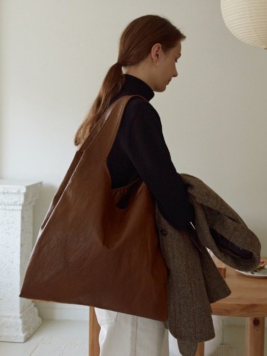 [리퍼브]coffee bag (shoulder) - tan leather