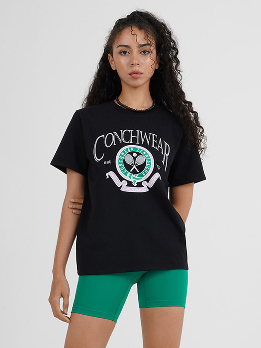 콘치 테니스 클럽 로고 티셔츠 (블랙)