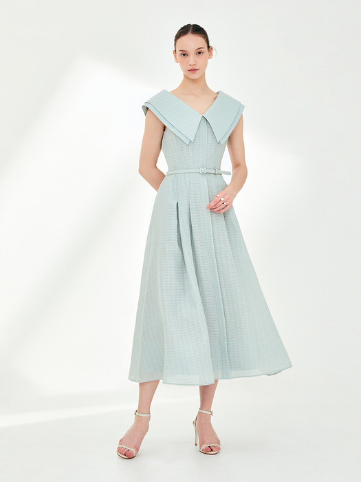 ASHLEY Wide collar flared dress (Pale mint)