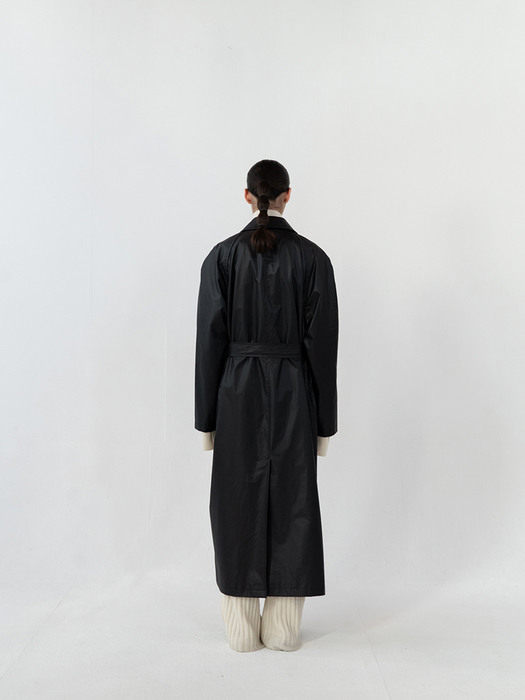 OVERSIZED COATED COTTON COAT [BLACK]