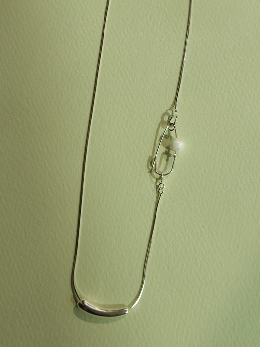 Opal clip necklace
