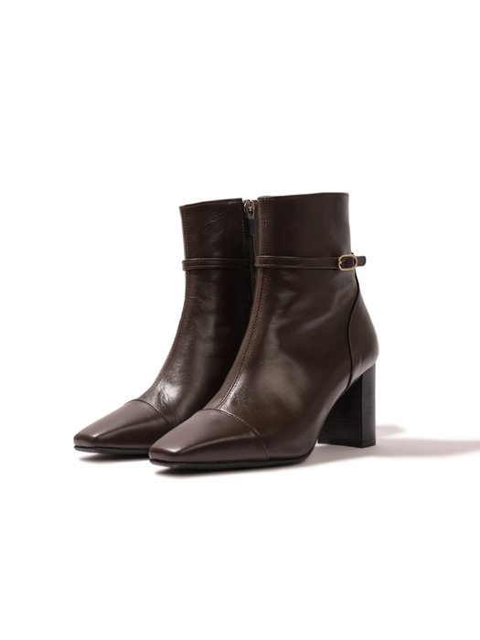 Belt ankle boots /  brown
