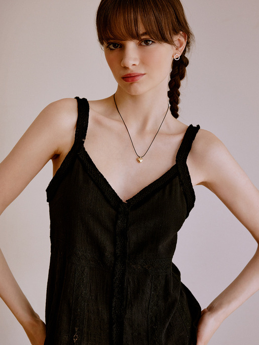 Kitten sleeveless blouse (black)
