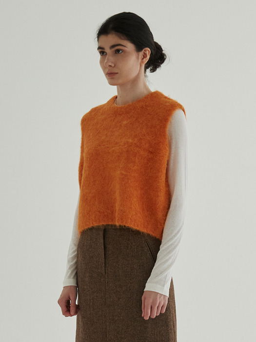 Hairy Alpaca vest (Orange)