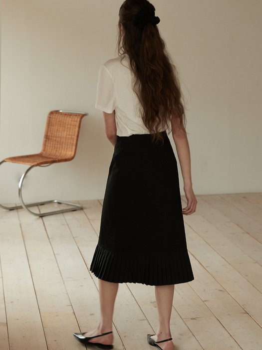 Pleats patch skirt - Black