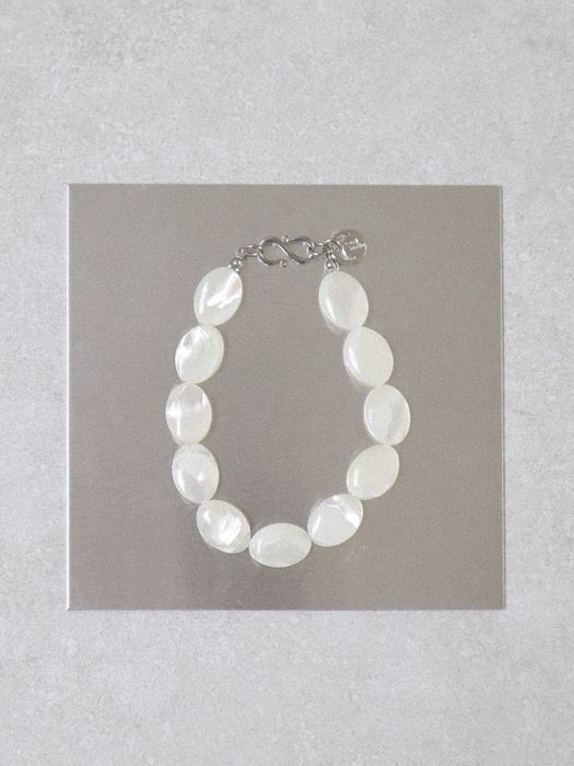 Blanche Bracelet