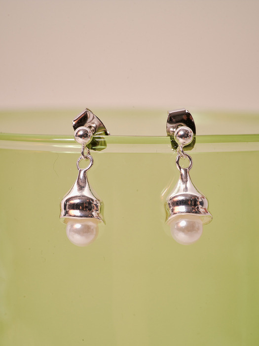 [sv925] pearl tears earring