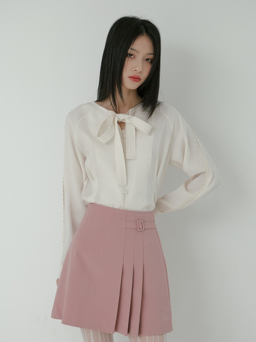 RIBBON TIE LACE DART BLOUSE_IVORY