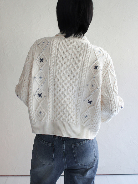 Alps Knit Zip-up Cardigan Flower Stitched by Hand_IVORY