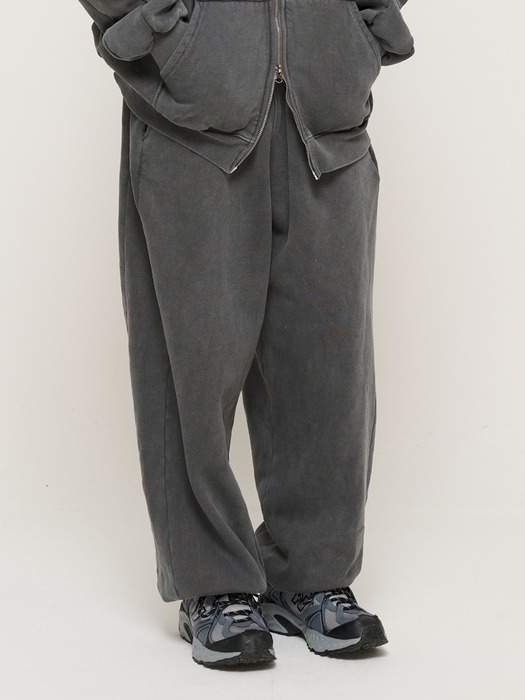 PIGMENT DYING TRAINING JOGGER PANTS (CHARCOAL)