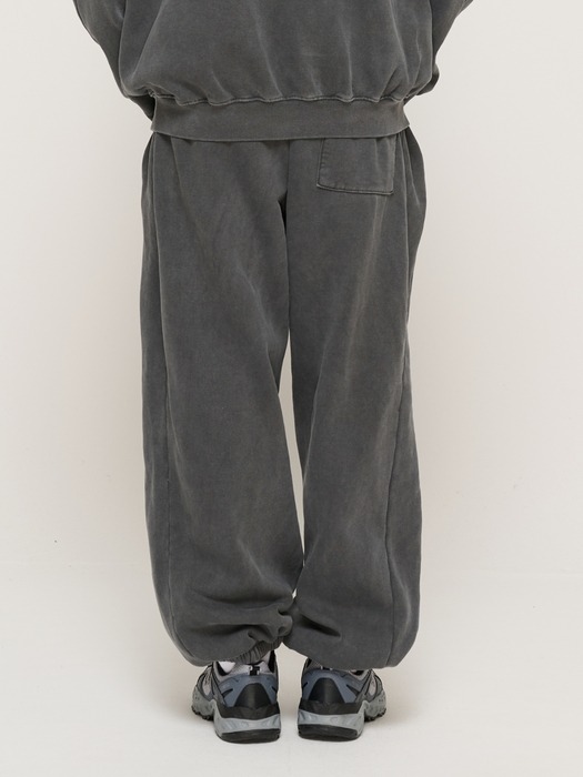 PIGMENT DYING TRAINING JOGGER PANTS (CHARCOAL)