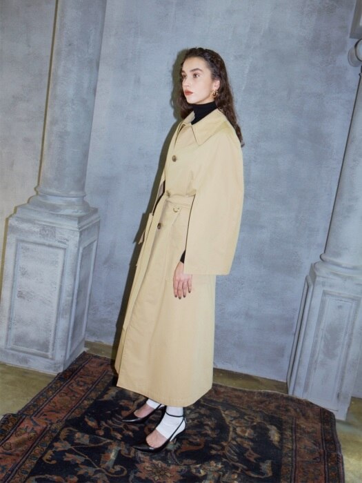 CAPE LONG TRENCH COAT